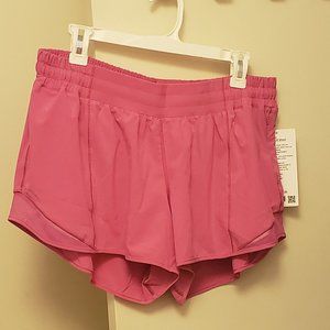 Lululemon hotty hot LR short 4" lined 14 sonic pink